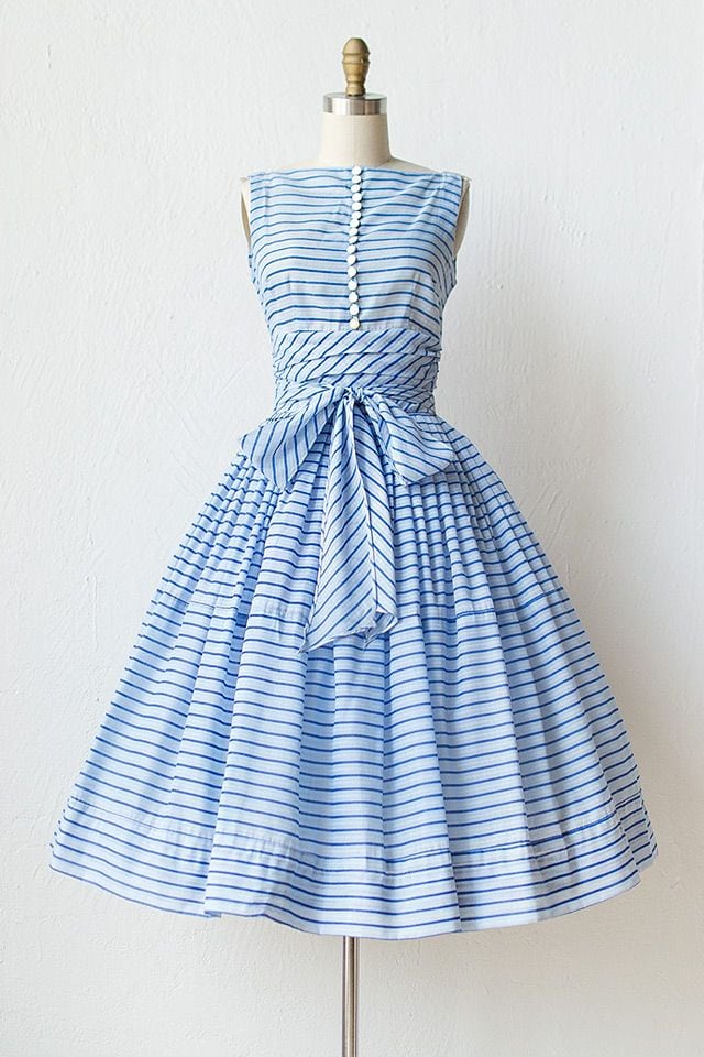 vintage1950sbluestripedbowdaydress